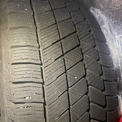 2023年スタッドレスタイヤ4本
とホイール 