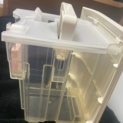 シャープ　冷風・衣類乾燥　除湿機
