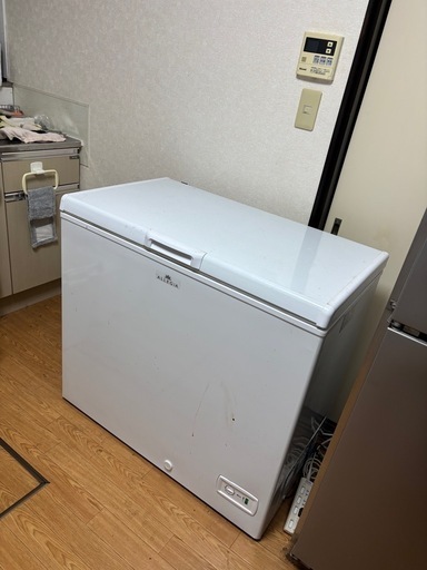 ALLEGIA スリム冷凍庫AR-BD43 41L A&R冷凍庫 Amazon.co.jp: アレジア