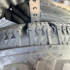 ブリザック2021年 アルファード ヴェルファイア デリカ 215/65R16