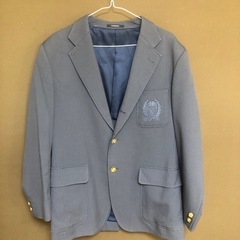 売ります。ウェルネス制服男子、美里高校制服、琉球調理師専修学校白衣