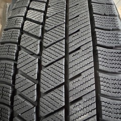 スタッドレスタイヤ フリード 185/65R15