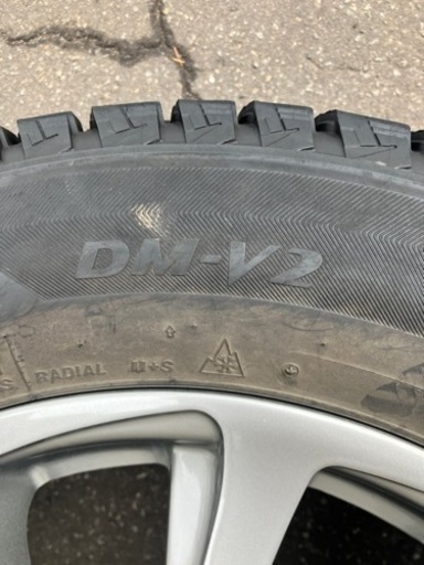 ブリジストン DM-V2 スタッドレスタイヤ ホイール4本セット 225/65R17 