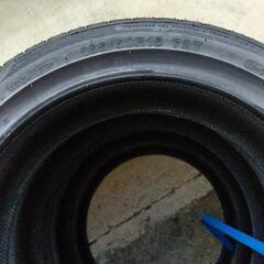 新品タイヤ間違えて買いました格安で売ります4本