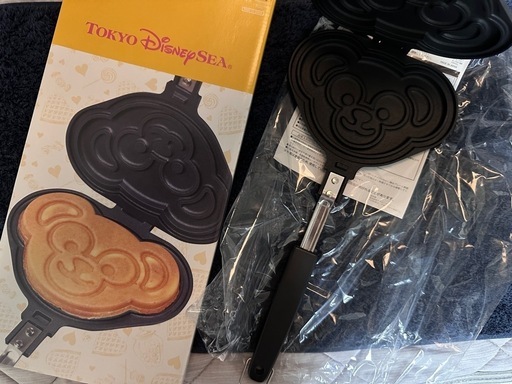 【東京ディズニーシー ダッフィーワッフルメーカー】