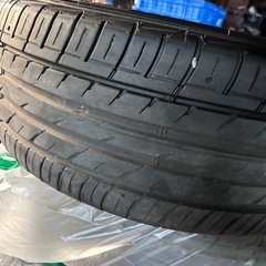 (値下げ)
235/50R18 夏タイヤのみ 