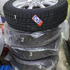 ４本セット、アルミ付きスタッドレスタイヤ　155/65R14　冬場のみ交換２年使用