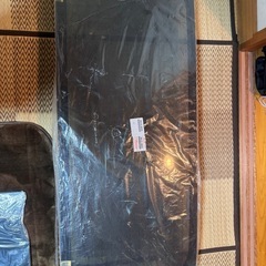 DA64W  スズキ　エブリィワゴン　リアガラス　新品？ 