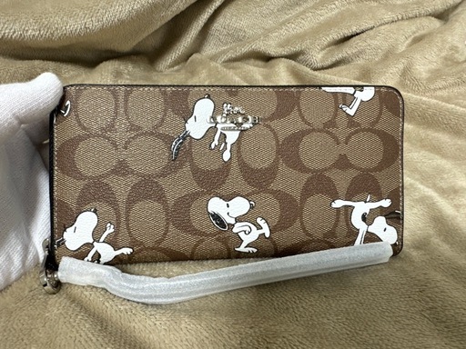 COACH コーチ 財布 スヌーピー COACH シグネチャー ピーナッツ コラボ 