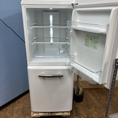 I308 🌈 ジモティー限定価格！ 人気のレトロデザイン♪ e angle 冷蔵庫 (149L) ⭐ 動作確認済 ⭐ クリーニング済