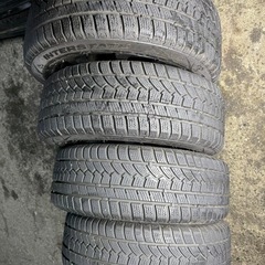 スタッドレス プリウスなど  