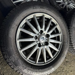 スタッドレス ヴォクシーなど