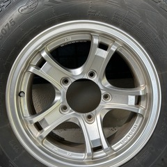 スタッドレスタイヤ、ホィール4本セット