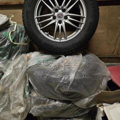 値下げしました！　ブリジストンスタッドレスタイヤ　225/65R17