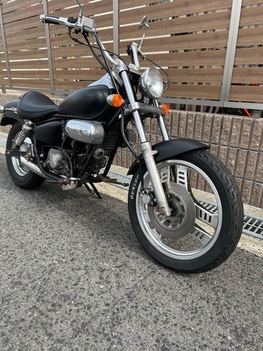 マグナ50