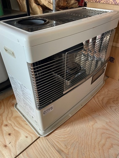 ストーブKSH-7032KC B(W) ストーブKSH-7032KC B(W) サンポット煙突ストーブKSH-7032KC B 直送品