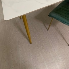 ダイニングテーブル　大理石風　4人　６人