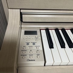 電子ピアノ　クラビノーバclp635