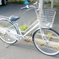 27インチ自転車 6段変速 ホワイト 白色 サビあり格安 札幌市北区屯田 27インチ自転車 6段変速 ホワイト 白色 サビあり格安 札幌市北区屯田