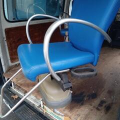 大広電動カット椅子