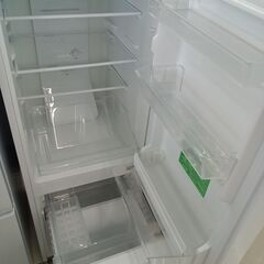 ★ジモティ割あり★ YAMADA 冷蔵庫 156L 23年製 動作確認／クリーニング済み HJ4917 ☆ジモティ割あり☆ YAMADA 冷蔵庫 156L 23年製 動作確認