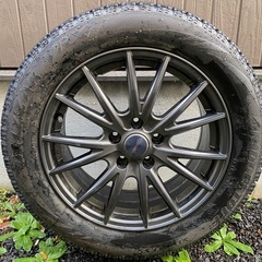 ブリヂストンスタッドレスタイヤ 17inchアルミホイール付き