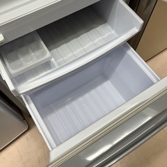 美原店　SJ-D14B-S 2015年製　SHARP ノンフロン冷凍冷蔵庫　