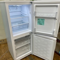 I389 🌈 ジモティー限定価格！ Haier 冷蔵庫 (148L 右開き）23年製 JR-NF148DK ⭐ 動作確認済 ⭐ クリーニング済