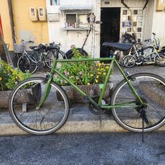 クロスバイク　２４インチ　６変速　緑　配達可能