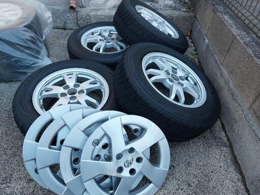 決まりました。スタッドレスタイヤ ホイール プリウス 86 vrx 195 65  