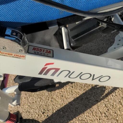 Vitamix VM0111と防音カバーとゴム製の土台