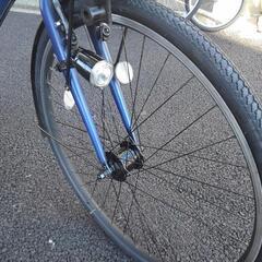 中古自転車３３２５　前後タイヤ新品！　ブリヂストンTB1　TB48   ２７インチ　７段ギヤ　LED オートライト　アルミフレーム　前かご・チェーンケース付き　キッキーと音がならない後輪ローラーブレーキ　身長１５５㎝から
