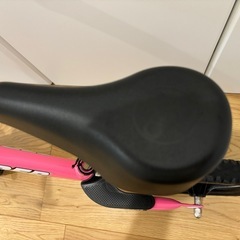 （ 値下げ）ストライダー　美品　正規品　ピンク