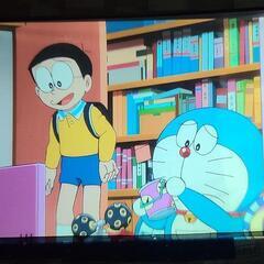 サウンドバーとプロジェクター