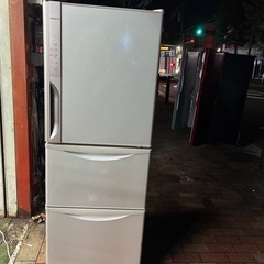 hitachi 冷蔵庫　3ドア　保証付き