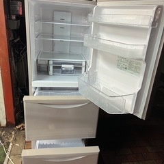 hitachi冷蔵庫　保証付き　配達無料