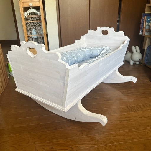 ホワイト木製ベビーベッド 手作り」ホワイト 木製 ベビーベッド