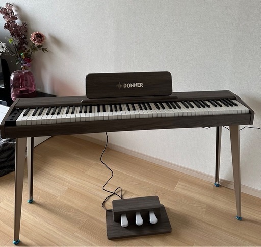 キーボード Yamaha Keyboard piaggero NP-12B (with Stands and soft case)