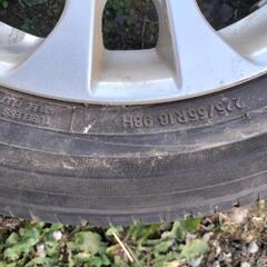 タイヤ付きアルミホイール