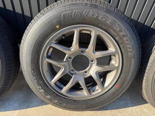 ①ジムニー JB64 新車外し純正タイヤホイール 4本セット
