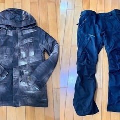 VOLCOM ボルコム スノーボード ウェア　上下セット