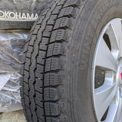 タウンエース等　スタッドレスタイヤ＆アルミ4本セット
