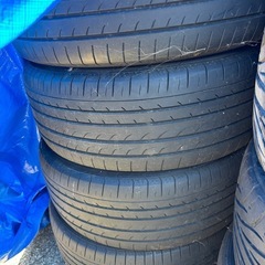 エスティマ 純正タイヤ