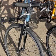 XDs GlossLine 700ccクロスバイク 7段ギア付き 自転車 No.878○ ※現金