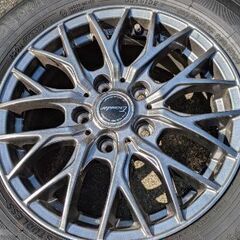 スタッドレスタイヤとホイールのセット 195/65R15