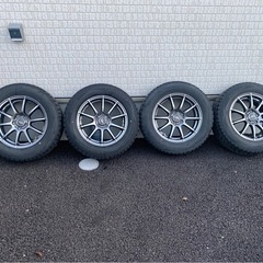 スタッドレスホイル付き
