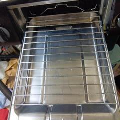 ガステーブル、パロマ製で２０２２年度あまり、つかつて、いないです。新品同様です。