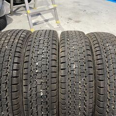 新品 YOKOHAMA ice GUARD iG60 215/55R17 17インチ スタッドレス 4本