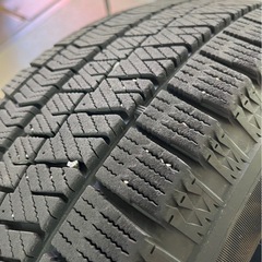 【諸事情により中止してます】215/60r17 　スタッドレスタイヤ