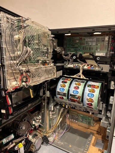 【近辺送料無料】パチスロ地獄少女  不要機付 近辺送料無料】パチスロ地獄少女 コイン不要機付 地獄少女 宵伽 コイン不要